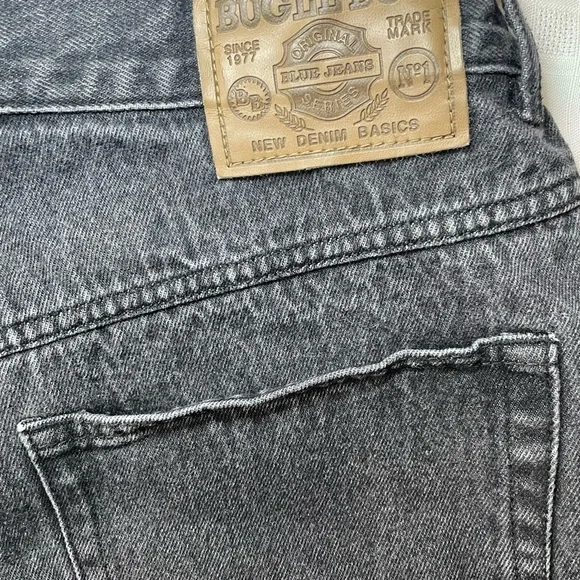 Bugle Boy Vintage Black Rose Embroidered Jeans | Size 16 - Picture 9 of 15